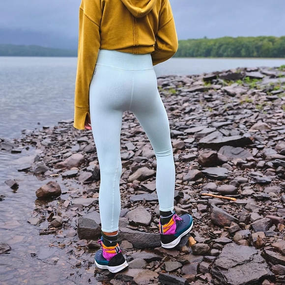 Free People Mystery Reseller Box 5 Piece NWT - Picture 9 of 10